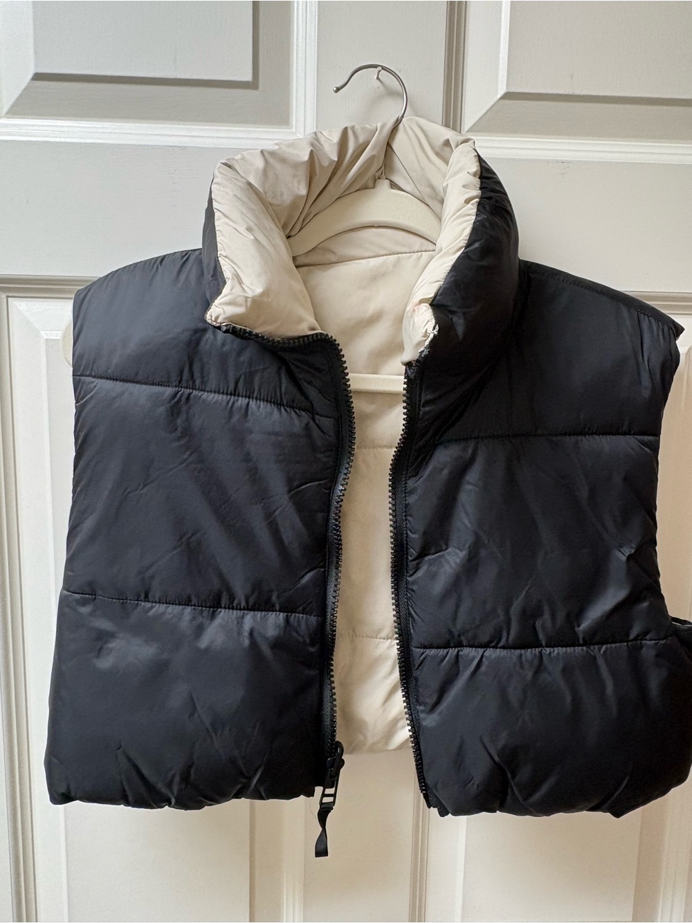 Zara Reversible Puffer Vest - Black and Cream